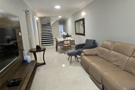 Casa à venda com 3 quartos, sendo 1 suíte, em Santa Teresinha, São Paulo, SP