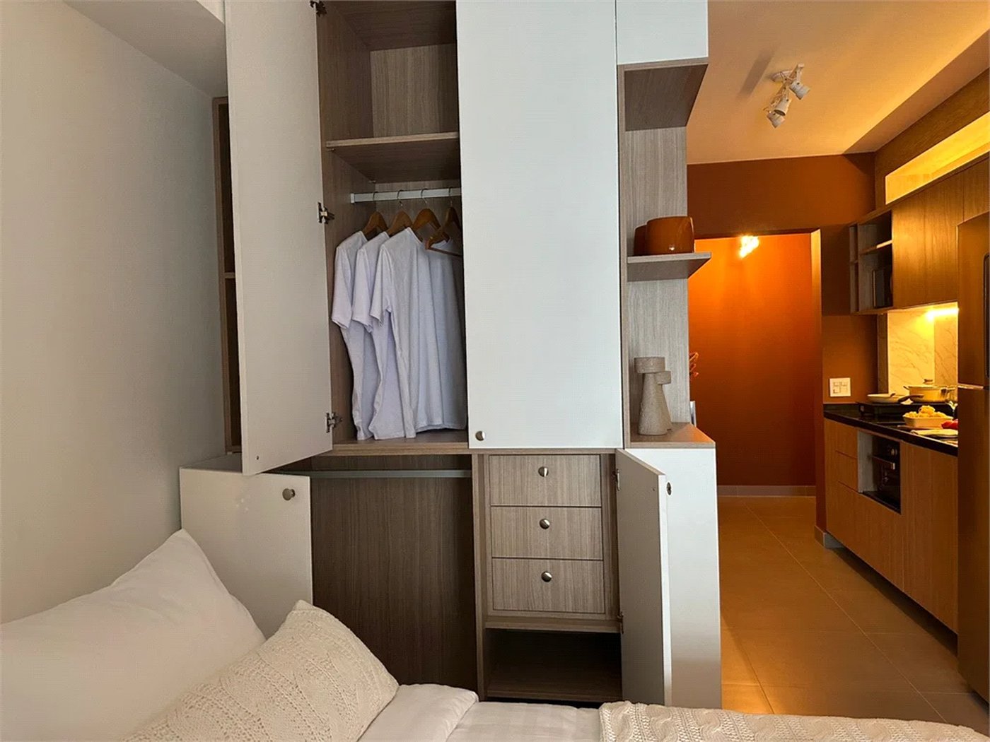Apartamento à venda ou para alugar com 1 suíte em Pinheiros, São Paulo, SP