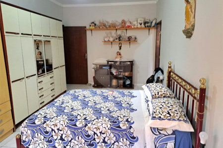 Casa à venda com 2 quartos, sendo 1 suíte,  em Jardim Saira, Sorocaba, SP