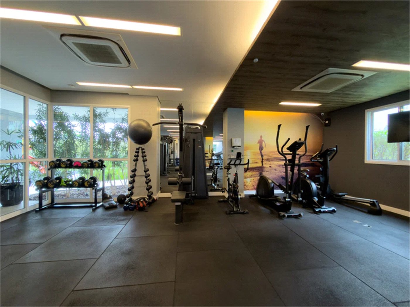 Apartamento à venda com 4 quartos, sendo 2 suítes, em Pinheiros, São Paulo, SP
