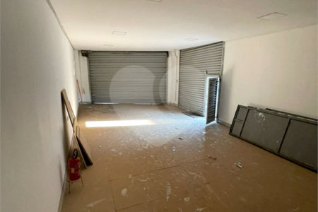 Prédio à venda no Centro, Poá, SP