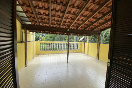 Sobrado à venda com 3 quartos, sendo 1 suíte, em Vila dos Remédios, São Paulo, SP