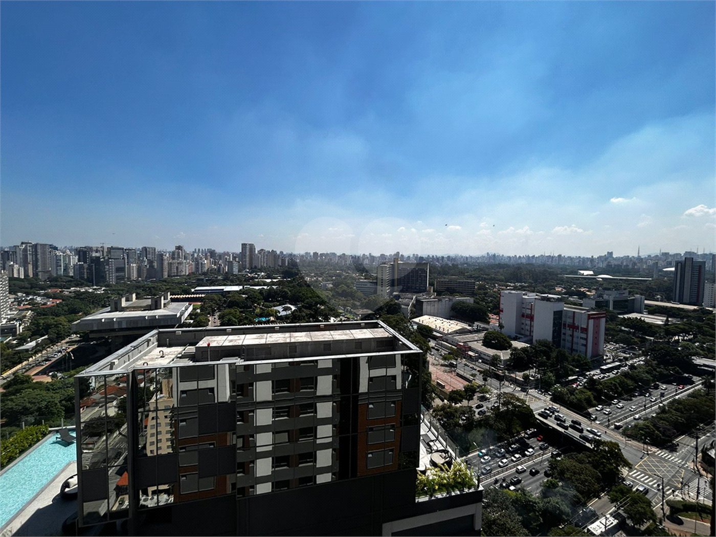 Apartamento à venda com 3 suítes em Vila Clementino, São Paulo, SP