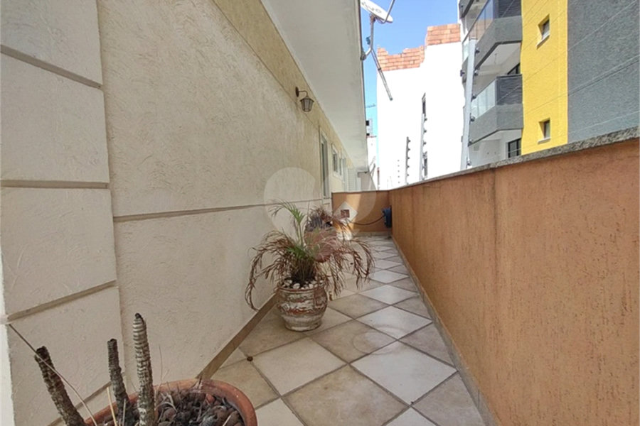 Casa à venda com 3 suítes em Parada Inglesa, São Paulo, SP