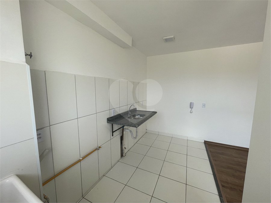 Apartamento à venda com 2 quartos em Vila Regina, Itapetininga, SP