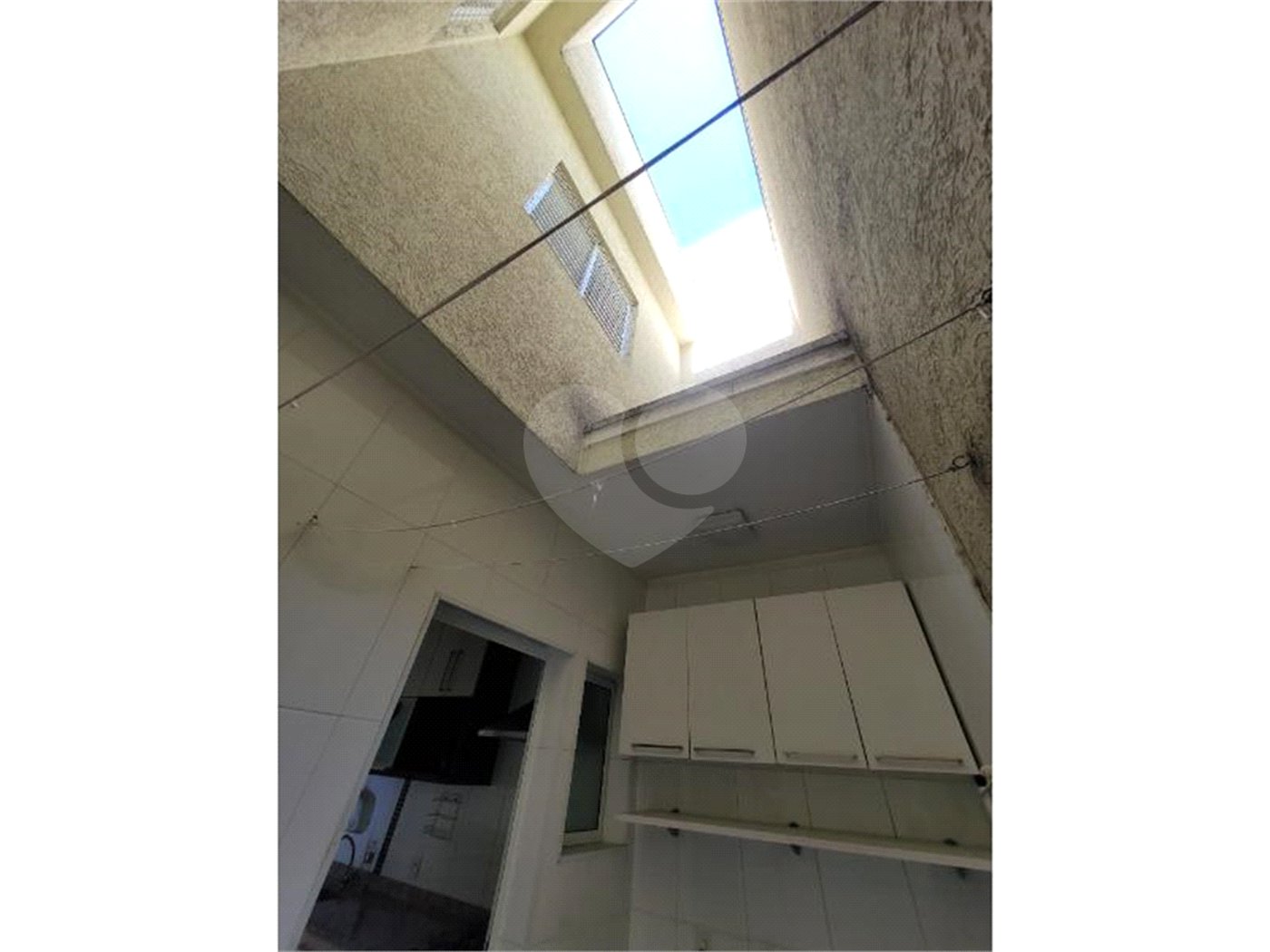 Casa à venda com 3 quartos, sendo 1 suíte,  no condomínio Maximus I, São Paulo - SP