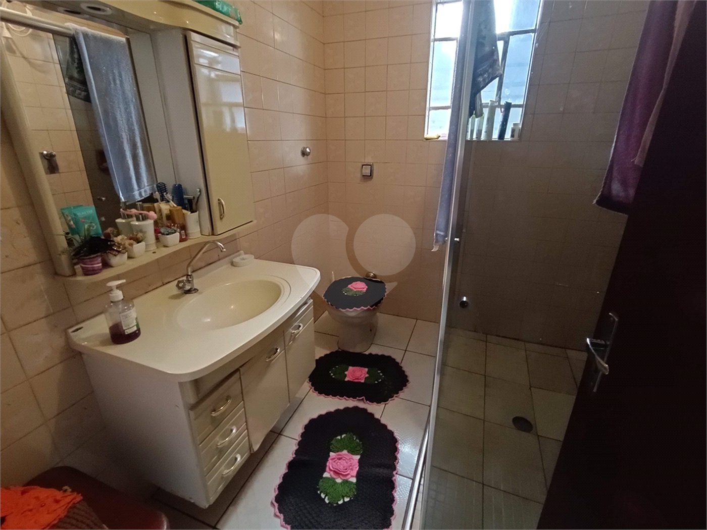 Chácara à venda com 7 quartos, sendo 1 suíte, no Centro (mailasqui), São Roque, SP
