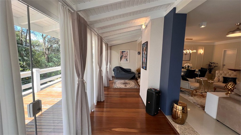 Sobrado à venda com 3 quartos, sendo 1 suíte, em Tremembé, São Paulo, SP