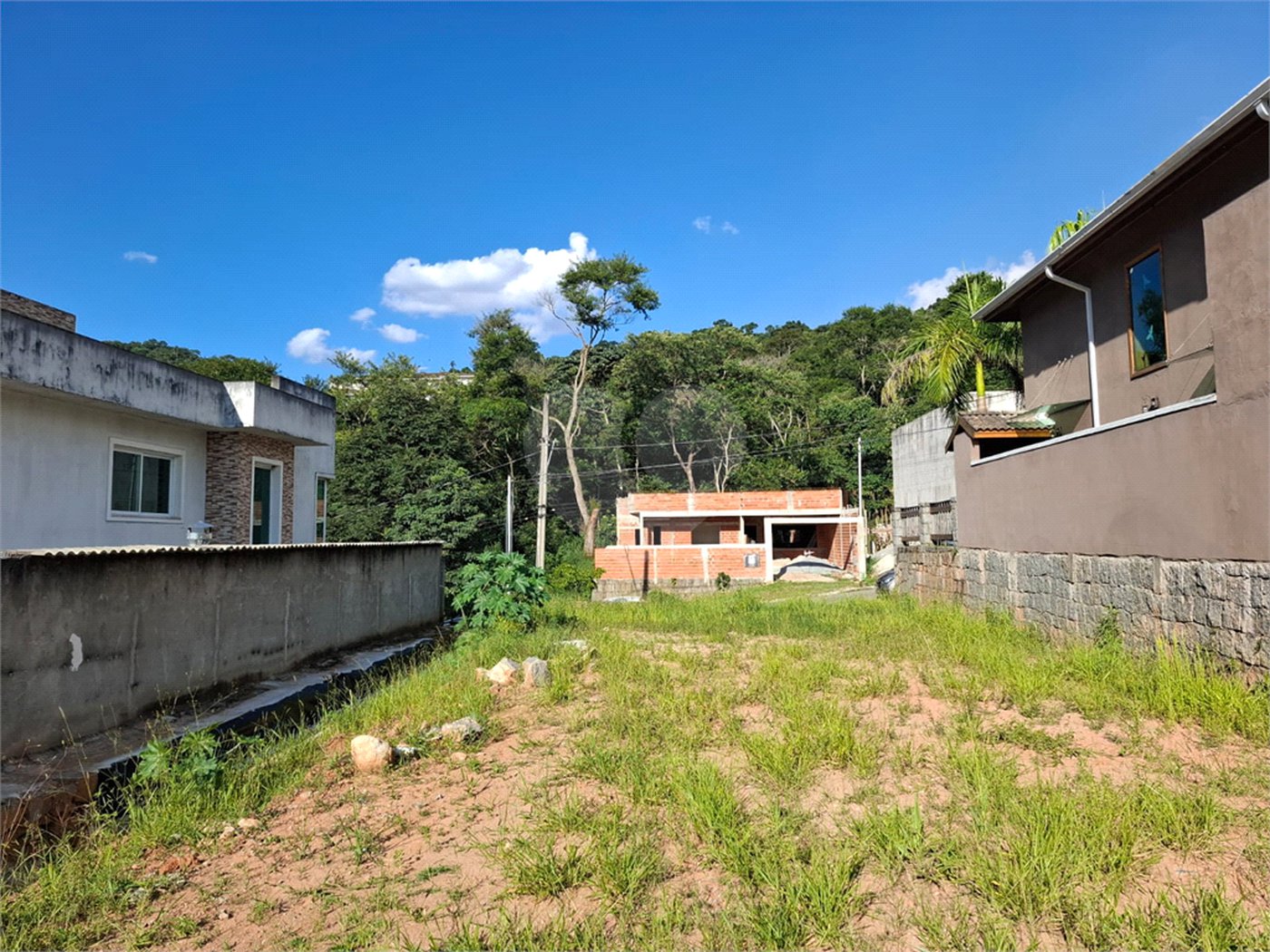 Terreno à venda no condomínio Itaguaçu da Cantareira, São Paulo - SP