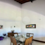 Casa à venda com 4 quartos, sendo 3 suítes, no condomínio Parque dos Manacas, Jundiaí - SP