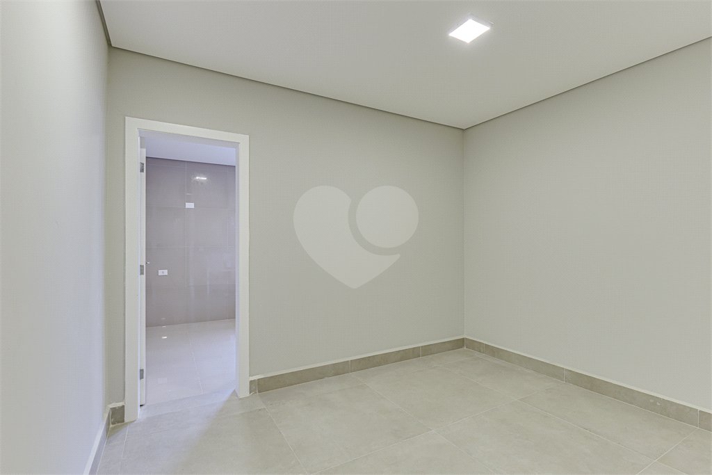 Casa à venda com 4 suítes no condomínio Carmen, São Paulo - SP