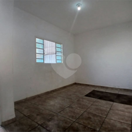 Casa à venda com 2 quartos em Jardim das Palmeiras, Atibaia, SP