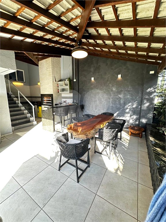 Casa à venda com 3 suítes no condomínio Belvedere II, Votorantim - SP