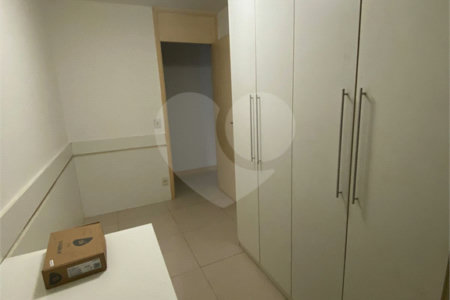 Apartamento à venda com 3 quartos, sendo 1 suíte, em Campo Grande, Rio de Janeiro, RJ