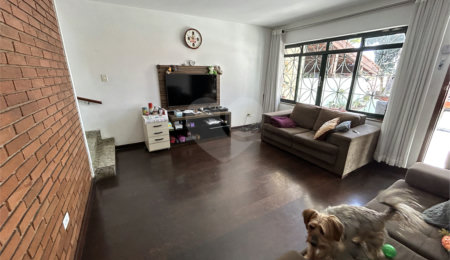 Sobrado à venda com 3 quartos em Tremembé, São Paulo, SP