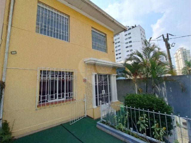 Sobrado à venda ou para alugar com 6 quartos em Santana, São Paulo, SP
