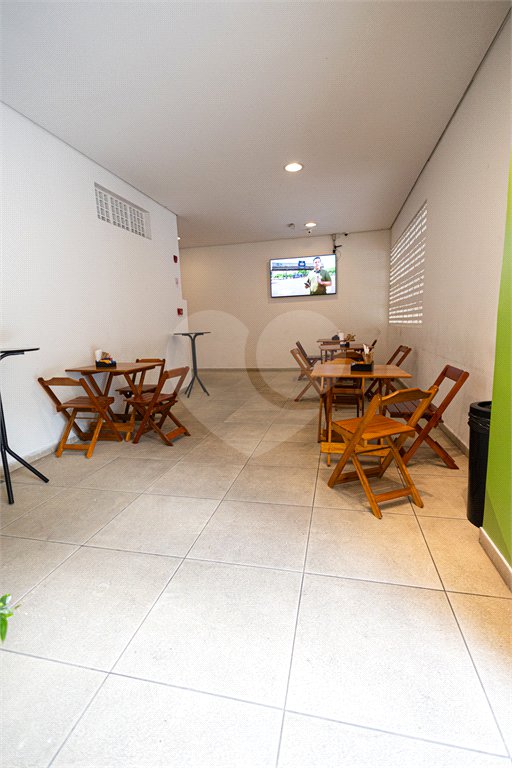 Apartamento à venda com 5 quartos, sendo 4 suítes,  em Parque Reboucas, São Paulo, SP