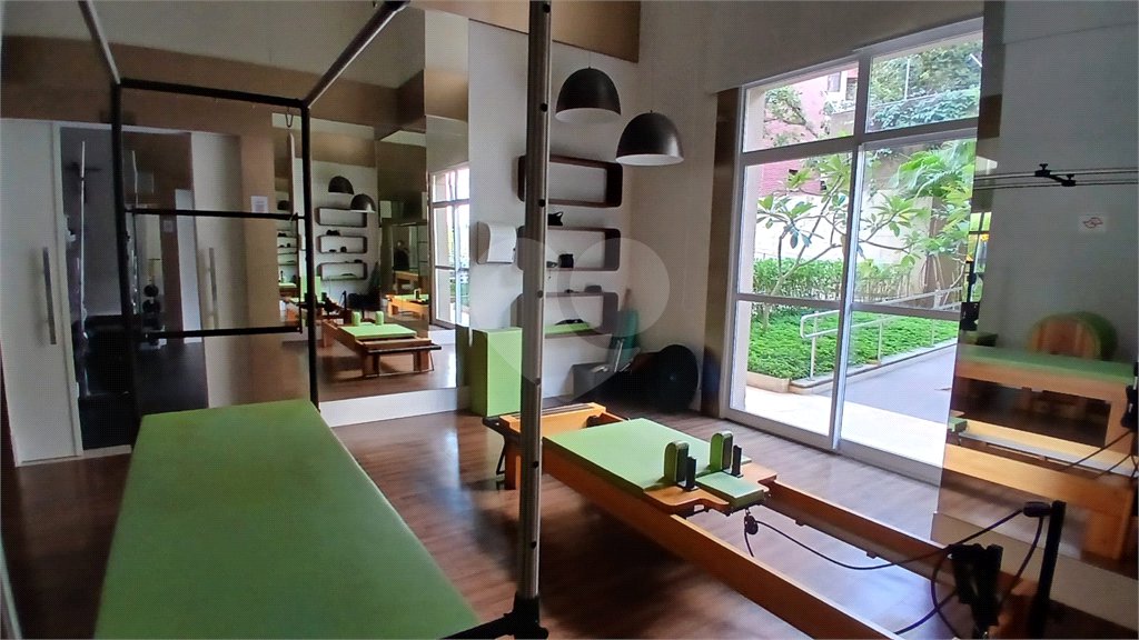 Apartamento à venda com 3 suítes em Jardim Fonte do Morumbi, São Paulo, SP