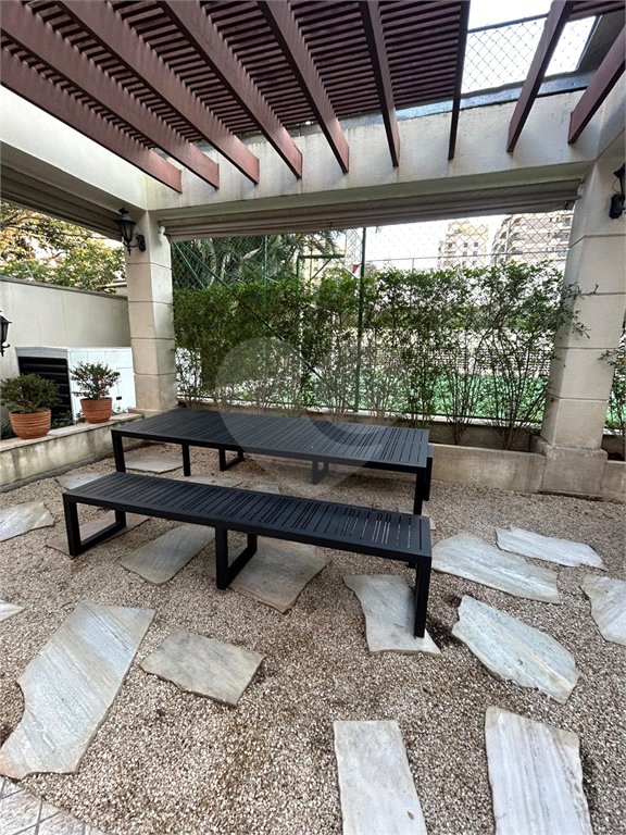 Apartamento à venda com 3 suítes em Indianópolis, São Paulo, SP