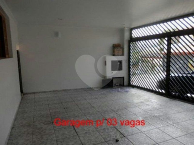 Sobrado à venda com 3 quartos, sendo 1 suíte,  em Jardim Prudência, São Paulo, SP