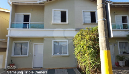 Casa à venda com 3 quartos, sendo 1 suíte,  no condomínio Village Paineras, São Carlos - SP