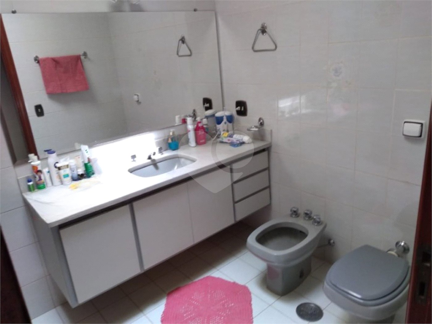 Chácara à venda com 5 quartos, sendo 3 suítes, em Chácaras São Bento, Valinhos, SP