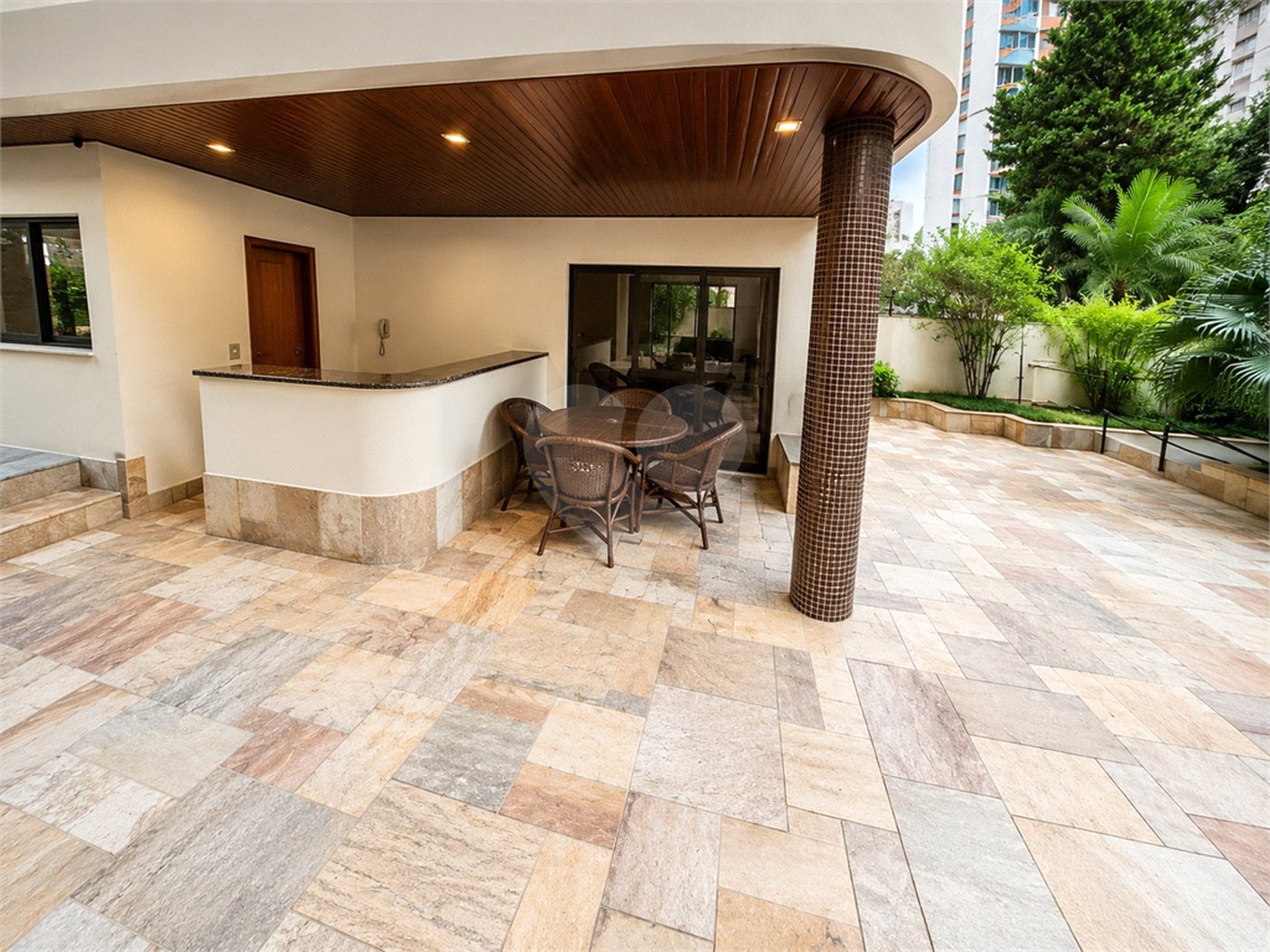 Apartamento à venda com 4 quartos, sendo 3 suítes, em Perdizes, São Paulo, SP
