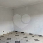 Sobrado à venda com 3 quartos, sendo 1 suíte, em Cidade Kemel, São Paulo, SP