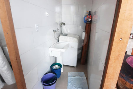 Sobrado à venda com 3 quartos, sendo 1 suíte,  em Jardim Nathalie, Mogi das Cruzes, SP