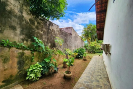 Casa à venda com 3 quartos, sendo 1 suíte, em Vista Alegre, Vinhedo, SP