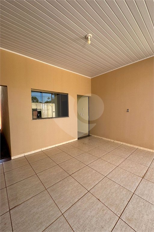Casa à venda com 2 quartos, sendo 1 suíte, em Jardim Primavera I, Ponta Porã, MS