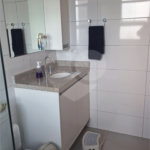 Apartamento à venda com 2 suítes em Vila Scarpelli, Santo André, SP