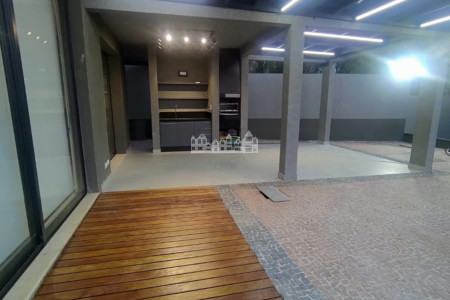 Casa à venda com 3 suítes no condomínio Lá Reserva Atibaia, Atibaia - SP