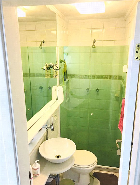 Apartamento à venda com 3 quartos, sendo 1 suíte, em Pinheiros, São Paulo, SP