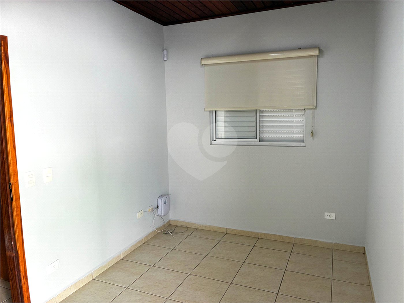 Salão Comercial para alugar em Esplanada Mendes Moraes, São Roque, SP