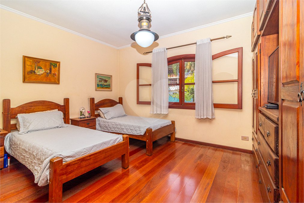 Casa à venda com 4 suítes em Jardim Marajoara, São Paulo, SP