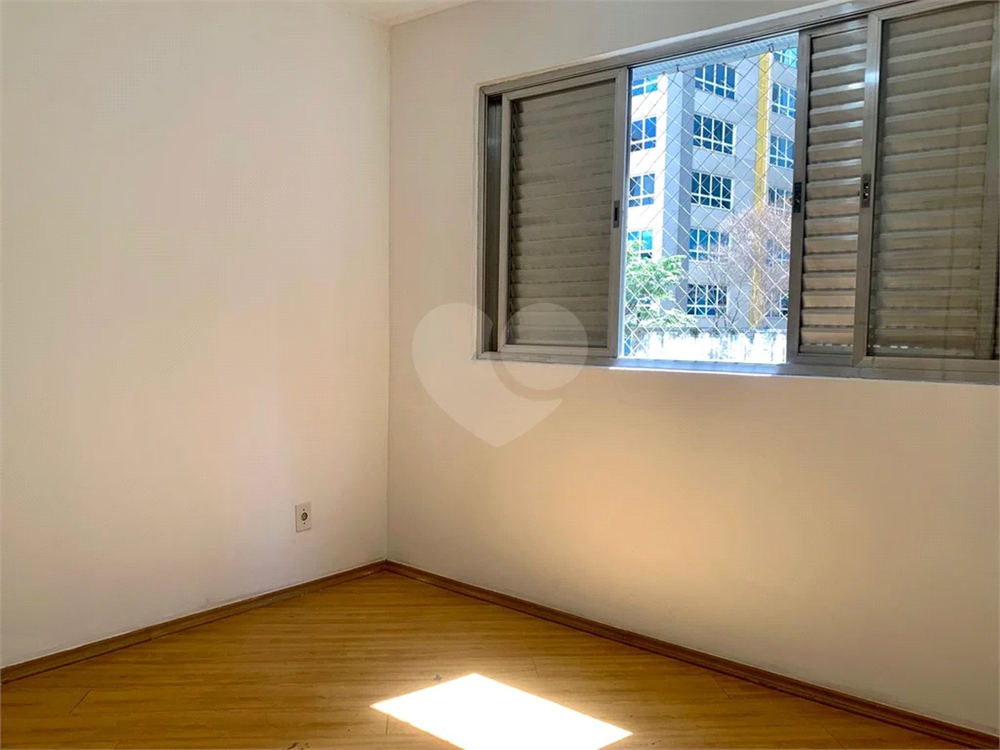 Excelente oportunidade! Paraíso 125m², 3dormitórios sendo 1 suíte, 1 vaga.