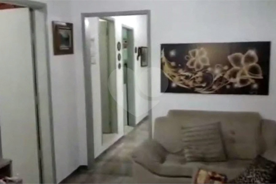 Casa Térrea à venda com 6 quartos em Campo Limpo, São Paulo, SP
