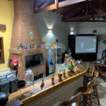 Casa à venda com 5 quartos, sendo 2 suítes, no condomínio Capela do Barreiro, Itatiba - SP