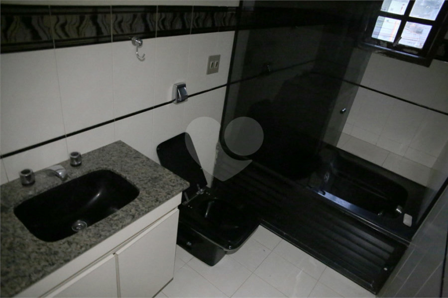 Sobrado à venda com 3 quartos, sendo 1 suíte, em Jardim Bom Clima, Guarulhos, SP