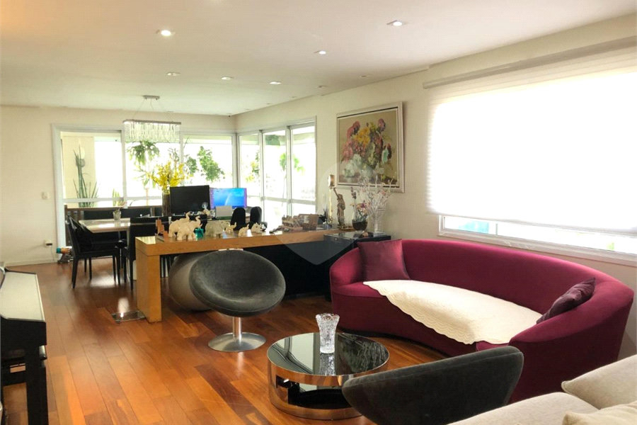 Apartamento à venda com 3 suítes em Paraíso, São Paulo, SP