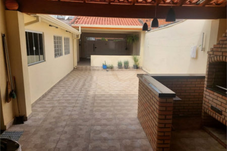 Casa de Vila à venda com 3 quartos em Jardim Santa Cruz, Salto, SP