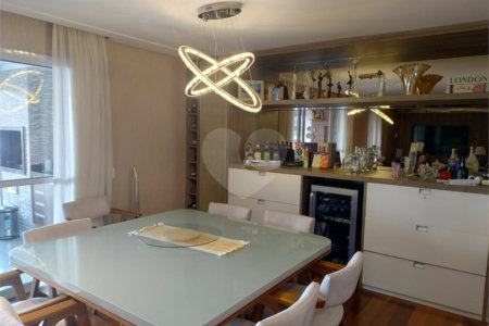 Apartamento à venda com 3 suítes no Centro, São Bernardo do Campo, SP