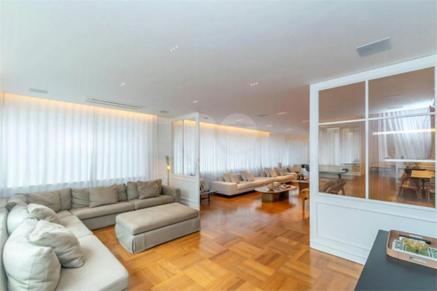 Apartamento à venda com 4 quartos, sendo 1 suíte, em Jardim Europa, São Paulo, SP