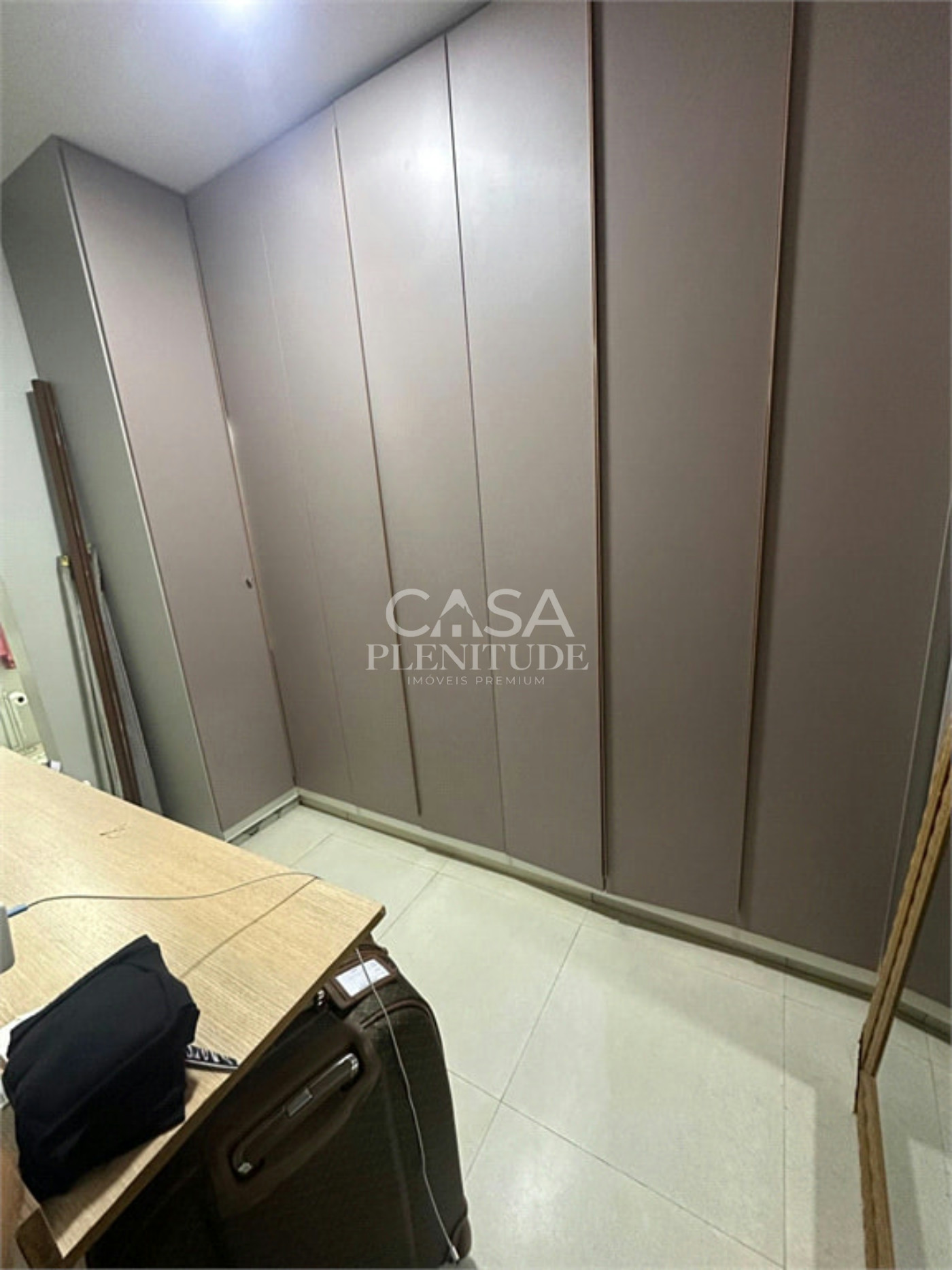Chácara à venda com 10 quartos, sendo 8 suítes, em Brigadeiro Tobias, Sorocaba, SP
