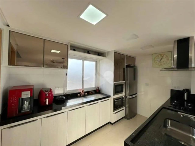 Duplex à venda com 3 suítes em Caiçara, Praia Grande, SP