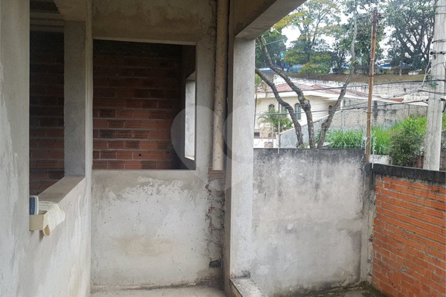 Sobrado à venda com 4 suítes em Tremembé, São Paulo, SP