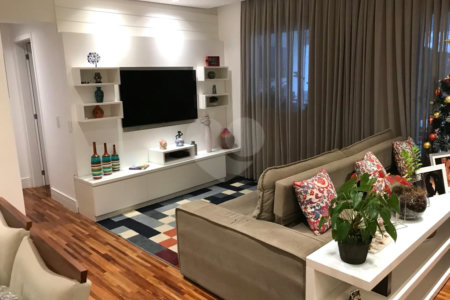 Apartamento à venda com 2 suítes em Vila Andrade, São Paulo, SP