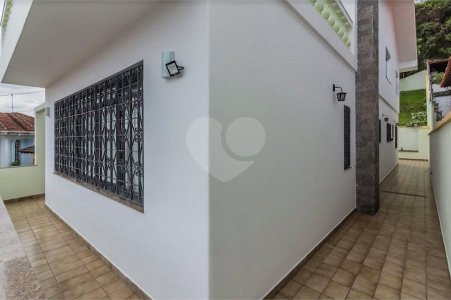 Casa à venda com 3 suítes em Horto, São Paulo, SP