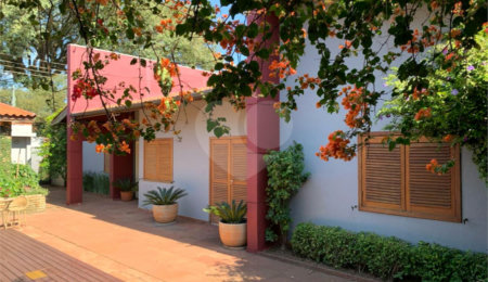 Casa à venda com 3 suítes em Brooklin, São Paulo, SP